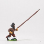 ECW: Scots Covenanters: Pikeman with pike at 45 degrees, advancing