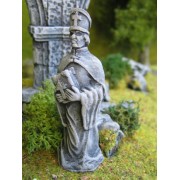 Ziterdes: Statue "Reverend Father"