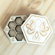 Kraken wooden dice box