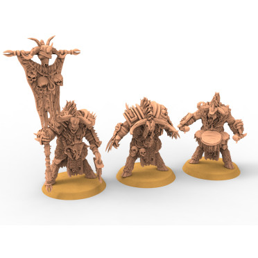 Beastmen - x3 Minotaurs Leader- Raven Twin Miniatures