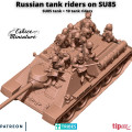 Eskice Miniature – WWII – SU85 Tank with russian tank riders - 28mm 1