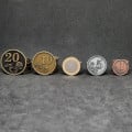 Set of generic metal coins of value 1, 5, 10, 20 for board games 3